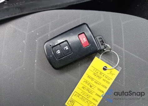 2021 Toyota Tacoma Trd Off-Road z USA, uszkodzony, nr VIN 3TMCZ5AN8MM438732